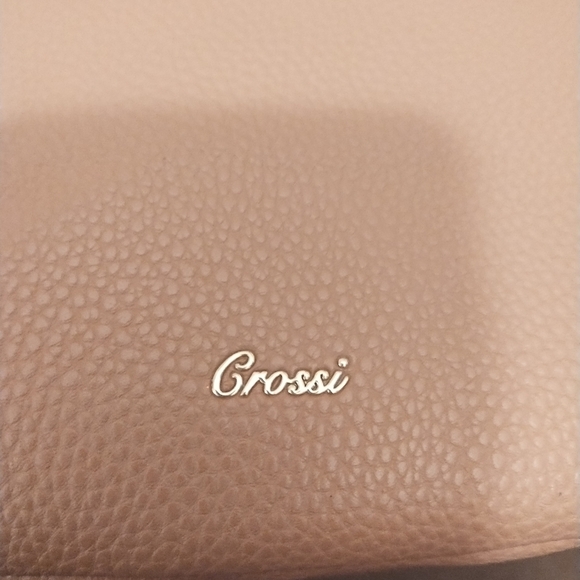 Crossi women's tan bow mini back pack w/ adjustable straps and interior pockets - Picture 4 of 12